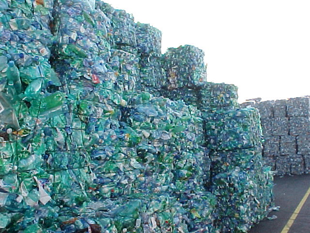Bales_Crushed_PET_Bottles Wikipedia.com