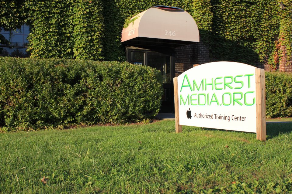 Picture_of_amherst_media