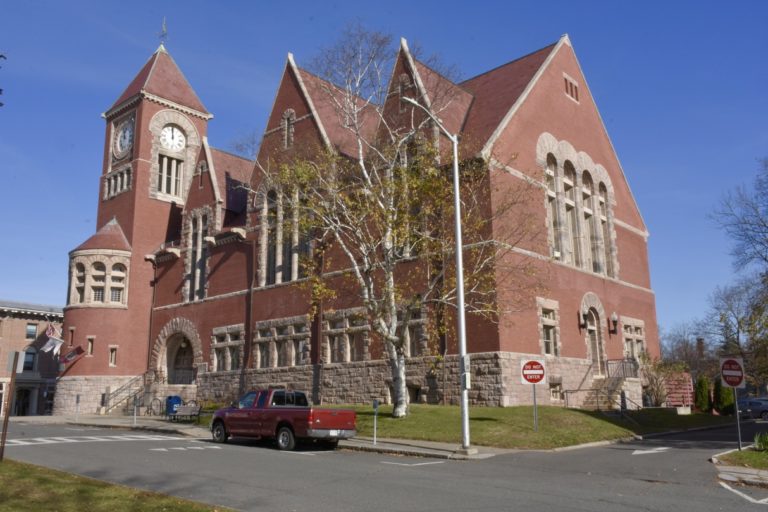 Town Seeks Residents To Serve On Building Committees For Elementary