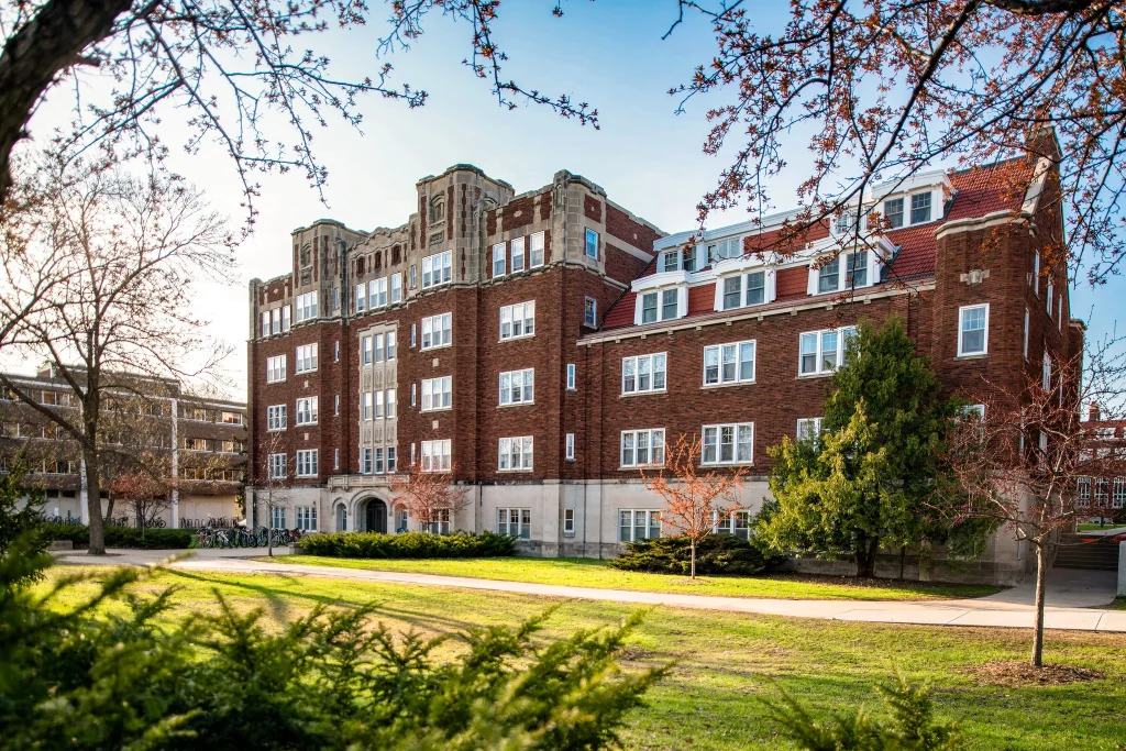 Issues and Analyses: Colleges See Untapped Potential In Geothermal District Energy Systems