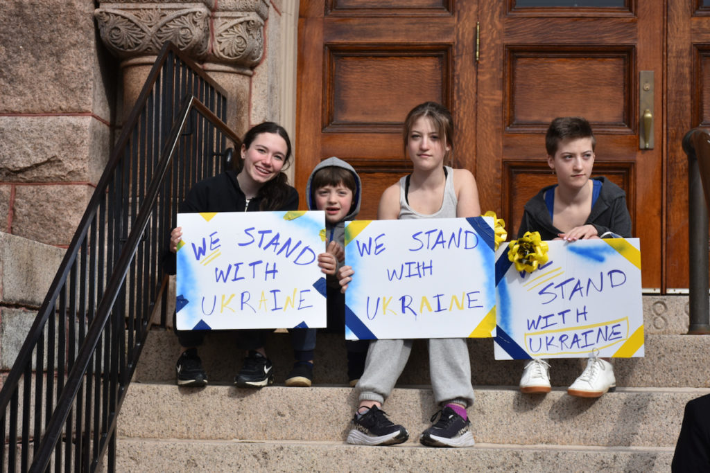 Amherst Ceremony Calls For End To War In Ukraine