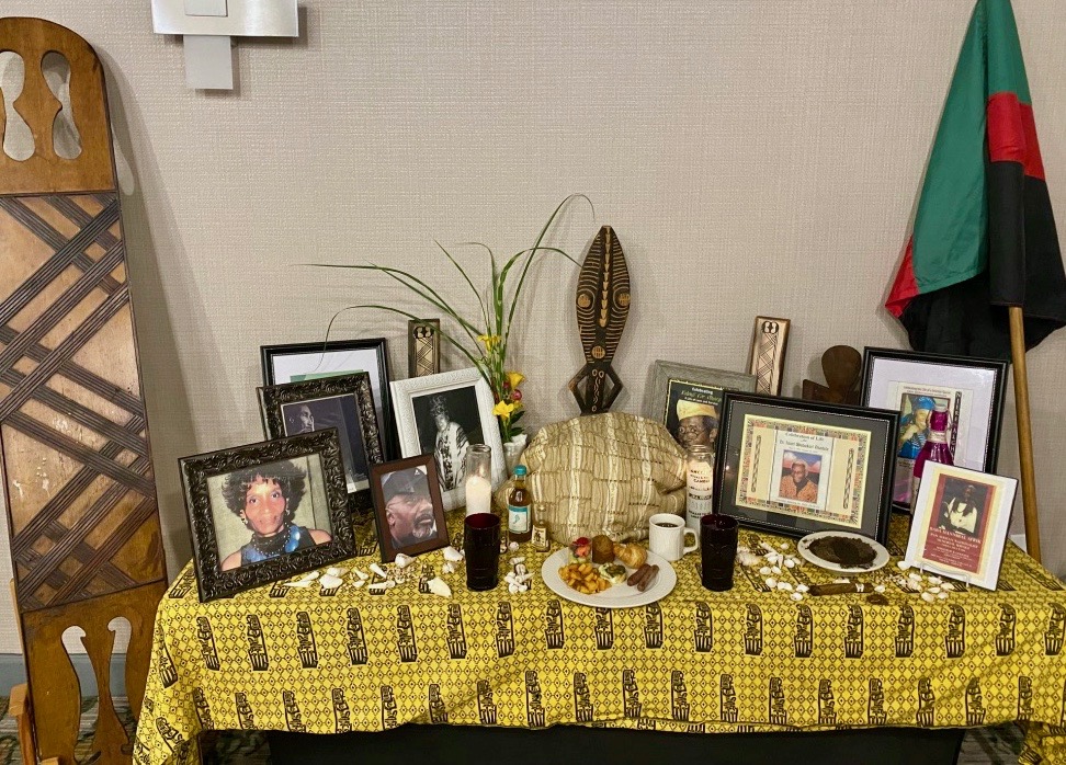 Altar honoring the ancestors N'Cobra