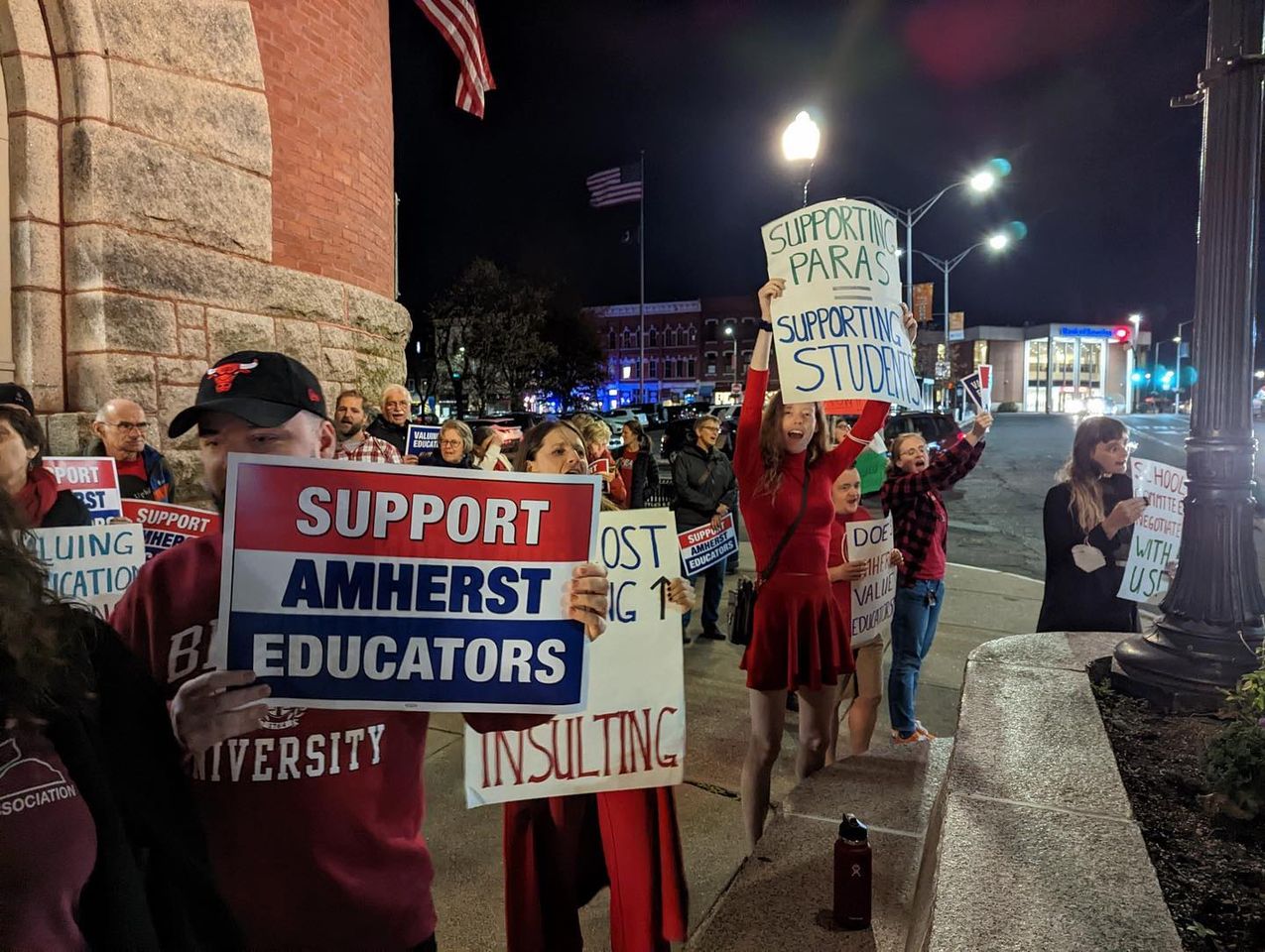 Opinion Amherst Educators Call For A Fair Contract Amherst Indy