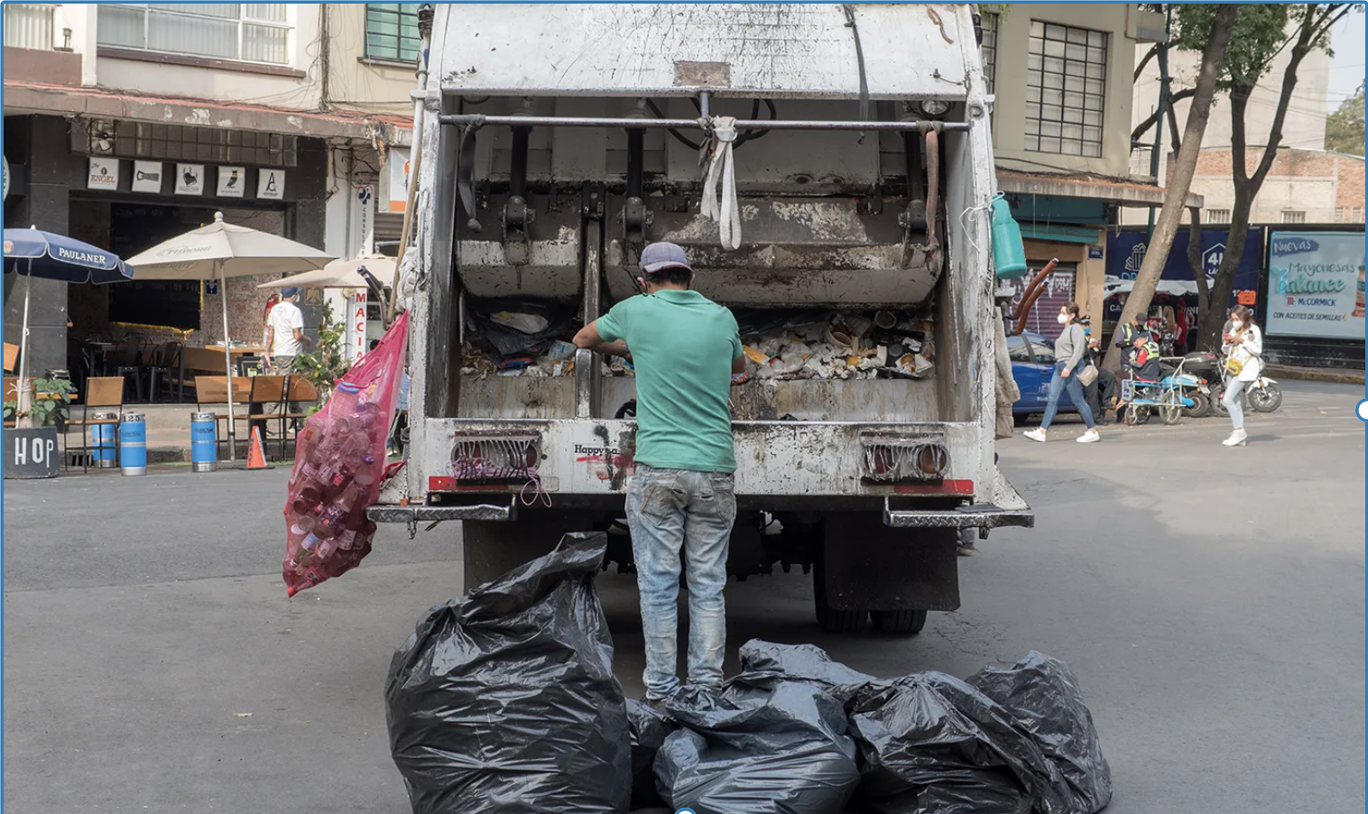 garbage truck
