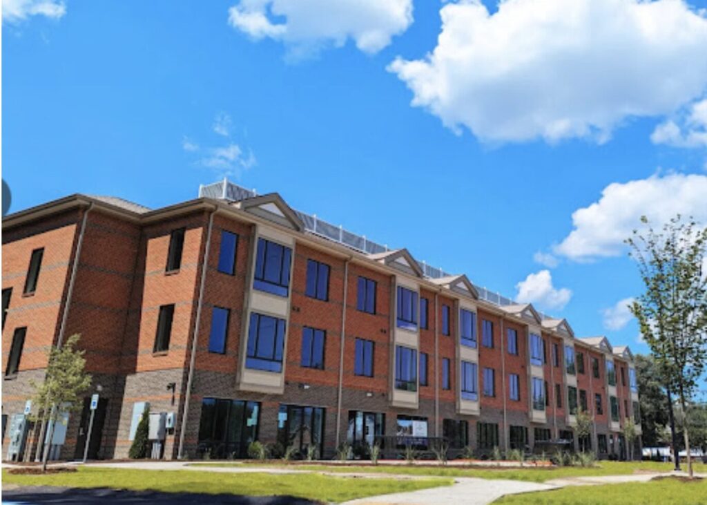 Letter: The Proposed University Drive Overlay Zone: Boundaries, Building Design, Flood Control, Setbacks, Landscape Design, Outdoor Gathering Spaces
