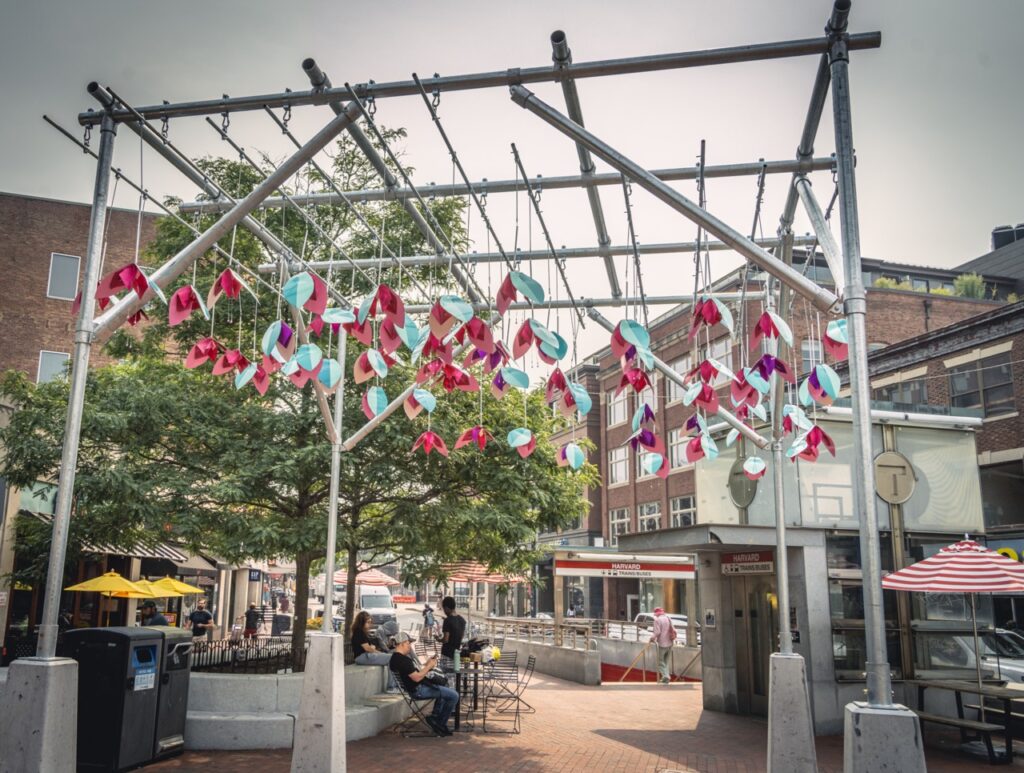 Art for the Public Good: UMass Amherst Team Brings Temperature-responsive Sculpture to Cambridge to Spotlight Extreme Heat Risks