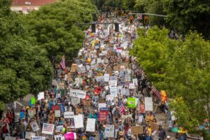 protest,  resist