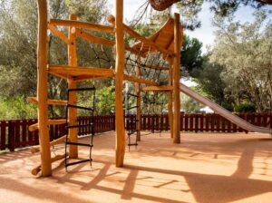 School Building Committee Prefers Corkeen but Makes No Decision on Playground Surface