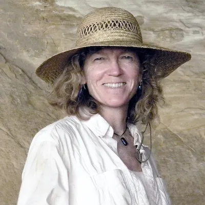 Singer Songwriter Cosy Sheridan in Concert at Cherry Hill Cohousing