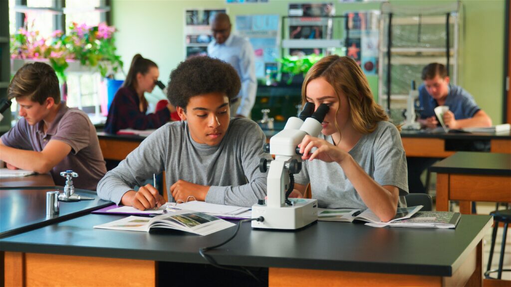 high school students, biology, science, classroom