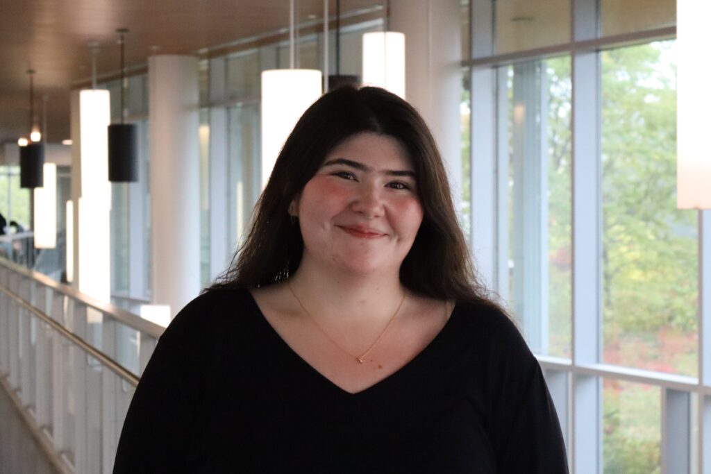 Meet Bella Astrofsky, The Indy’s New Intern