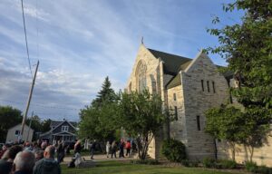 Hundreds Turn Out for Wisconsin High Schoolers’ Performance of Banned Music