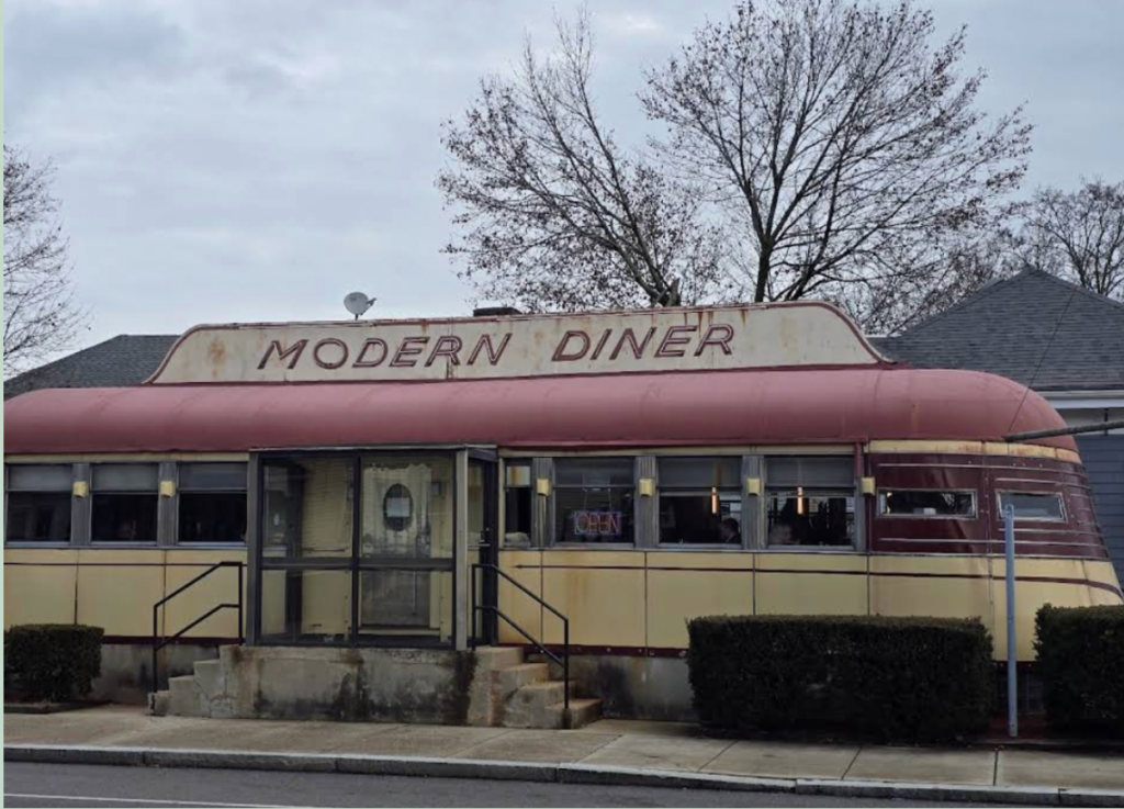 Diners: Artifacts of America’s Mid-20th Century, They Persist into the Present