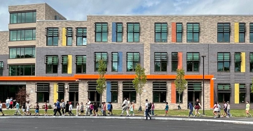 Amethyst Brook Elementary School